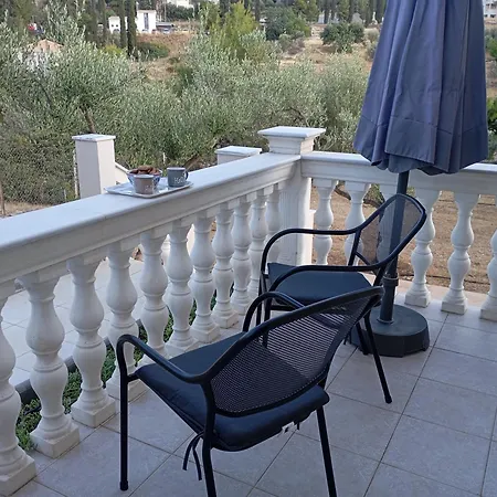 Apartment House Eleni *
